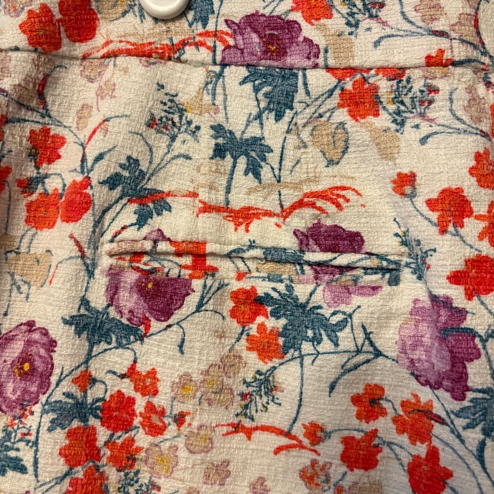 Ann Taylor white and purple floral high waisted side zip dressy shorts size 8 - Picture 14 of 16